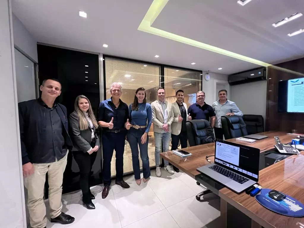 POWER TRADE IMPORT - SOLUÇÕES EM COMÉRCIO EXTERIOR