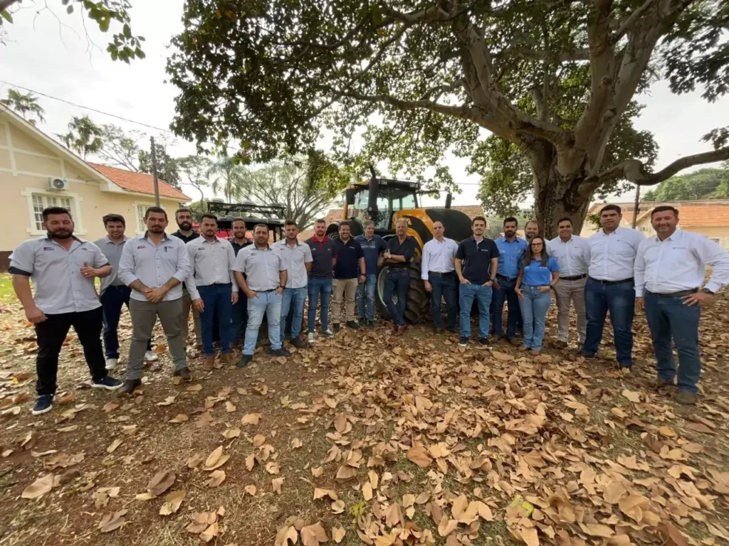 TRIMBLE BRASIL - TECNOLOGIA EMBARCADA AGRONEGÓCIO